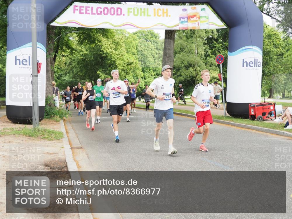29.06.2025 - hella hamburg halbmarathon MichiJ http://msf.ph/oto/8366977 29.06.2025 10:44:06 Zwischen KM18-KM19 1715, 1719, 2883, 4467, 9577, 11083, 15349, 16093, 16257, 16261, 17160, 18388 meine-sportfotos.de