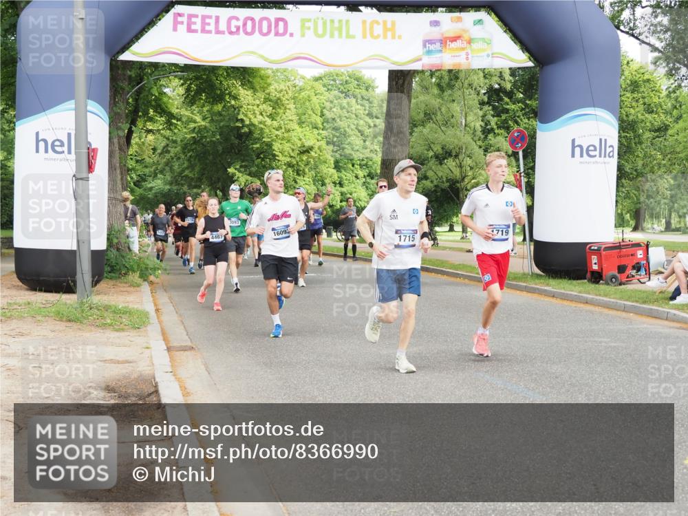 29.06.2025 - hella hamburg halbmarathon MichiJ http://msf.ph/oto/8366990 29.06.2025 10:44:06 Zwischen KM18-KM19 1715, 1719, 2883, 4467, 9577, 11083, 15349, 16093, 16257, 16261, 17160, 18388 meine-sportfotos.de