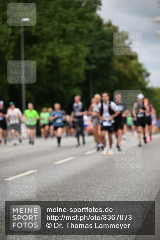 29.06.2025 - hella hamburg halbmarathon Dr. Thomas Lammeyer http://msf.ph/oto/8367073 29.06.2025 10:41:51 Kennedybrücke 1337, 1339, 1475, 1799, 1819, 2016, 2031, 2104, 2272, 2480, 2853, 4347, 4442, 4618, 4762, 5522, 5523, 5640, 5940, 6243, 6821, 6955, 7085, 7124, 7321, 7544, 8499, 8758, 8811, 8843, 8985, 9288, 9894, 10159, 10506, 10836, 10919 meine-sportfotos.de