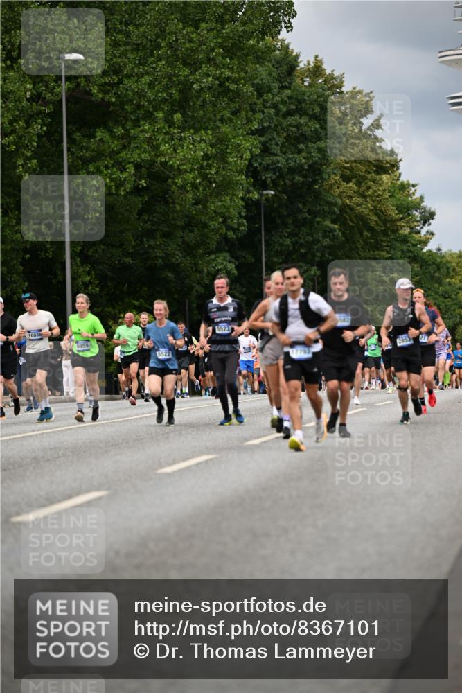 29.06.2025 - hella hamburg halbmarathon Dr. Thomas Lammeyer http://msf.ph/oto/8367101 29.06.2025 10:41:51 Kennedybrücke 1337, 1339, 1475, 1799, 1819, 2016, 2031, 2104, 2272, 2480, 2853, 4347, 4442, 4618, 4762, 5522, 5523, 5640, 5940, 6243, 6821, 6955, 7085, 7124, 7321, 7544, 8499, 8758, 8811, 8843, 8985, 9288, 9894, 10159, 10506, 10836, 10919 meine-sportfotos.de
