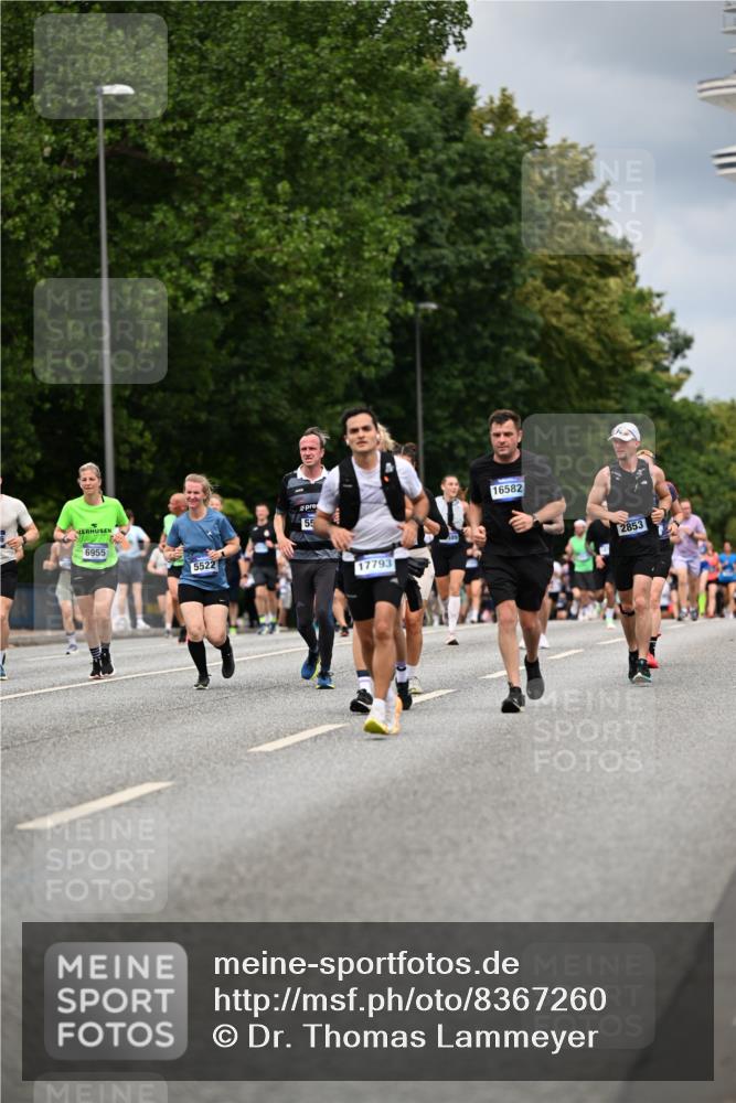 29.06.2025 - hella hamburg halbmarathon Dr. Thomas Lammeyer http://msf.ph/oto/8367260 29.06.2025 10:41:52 Kennedybrücke 1337, 1339, 1475, 1799, 1819, 2016, 2031, 2480, 2853, 4347, 4442, 4618, 4762, 5139, 5522, 5523, 5640, 6243, 6821, 6955, 7085, 7124, 7321, 7544, 8499, 8811, 8843, 8985, 9288, 9894, 10159, 10506, 10836, 10919 meine-sportfotos.de