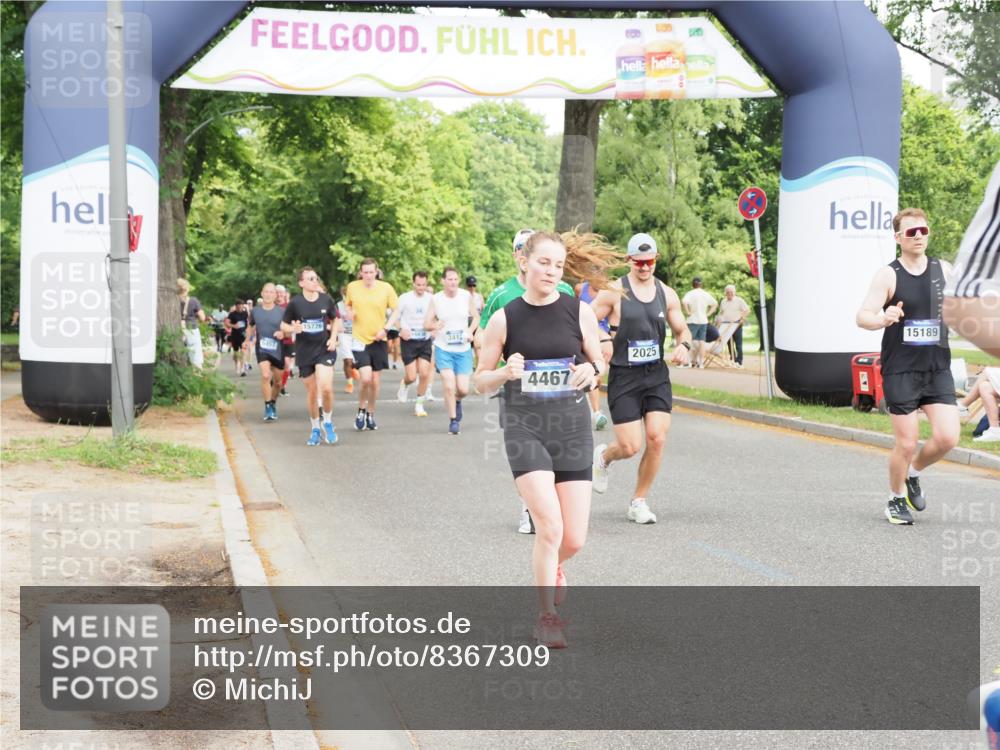 29.06.2025 - hella hamburg halbmarathon MichiJ http://msf.ph/oto/8367309 29.06.2025 10:44:09 Zwischen KM18-KM19 1715, 1719, 1833, 2025, 3093, 4467, 9577, 13376, 15189, 16093, 17160 meine-sportfotos.de