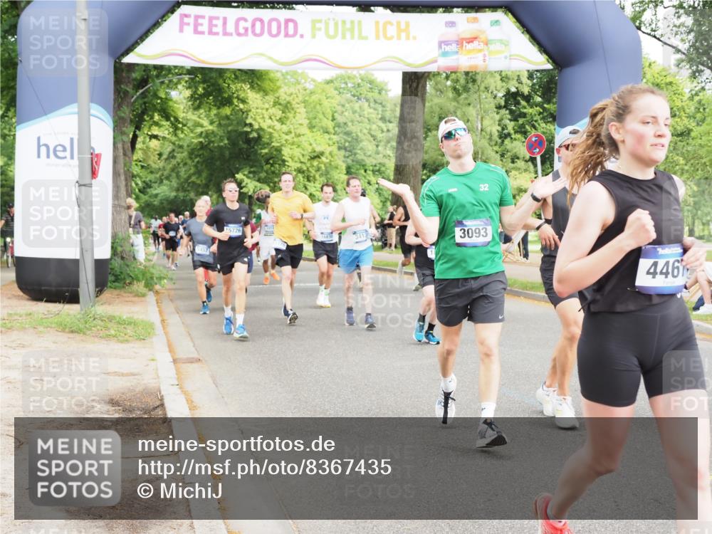 29.06.2025 - hella hamburg halbmarathon MichiJ http://msf.ph/oto/8367435 29.06.2025 10:44:10 Zwischen KM18-KM19 1715, 1719, 1833, 2025, 3093, 3413, 4467, 9577, 13376, 15189, 16093, 16830, 17769 meine-sportfotos.de