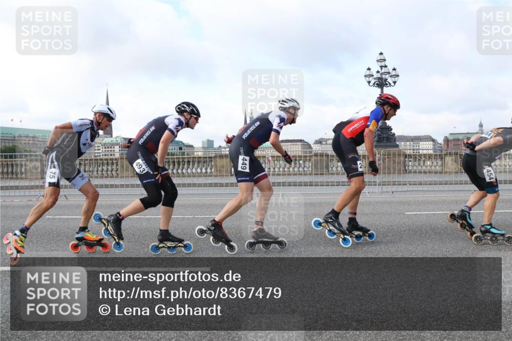 29.06.2025 - hella hamburg halbmarathon Lena Gebhardt http://msf.ph/oto/8367479 29.06.2025 08:49:28 Lombardsbrücke 75, 493, 449, 454 meine-sportfotos.de