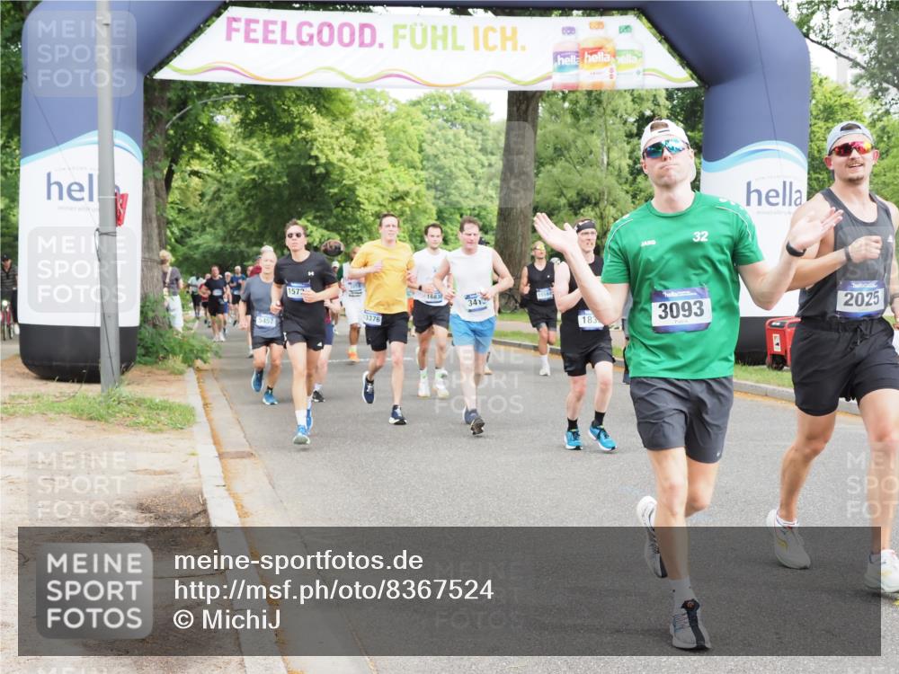 29.06.2025 - hella hamburg halbmarathon MichiJ http://msf.ph/oto/8367524 29.06.2025 10:44:11 Zwischen KM18-KM19 1715, 1719, 1833, 2025, 2488, 3093, 3413, 4467, 12774, 13376, 15189, 15726, 16093, 16830, 17769 meine-sportfotos.de