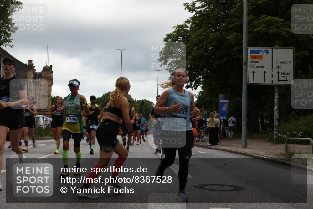 29.06.2025 - hella hamburg halbmarathon Yannick Fuchs http://msf.ph/oto/8367528 29.06.2025 10:53:25 20KM 2348, 2584, 2780, 2957, 2978, 3114, 3279, 3425, 3983, 4088, 4592, 4796, 5885, 6087, 6220, 6438, 7031, 7223, 7287, 10488, 10587, 10759, 10896, 10943, 11018, 11757, 11935, 11938, 12206, 12261, 12564, 12633, 12736, 12779, 12862, 13583, 13706, 13761, 14567, 14732, 14902, 14928, 14965, 15232, 15284, 15785, 16227, 16341, 16754, 16910, 16915, 16980, 17176, 17304, 17503, 17630, 18467, 18485, 18716, 18855, 19015, 19160 meine-sportfotos.de