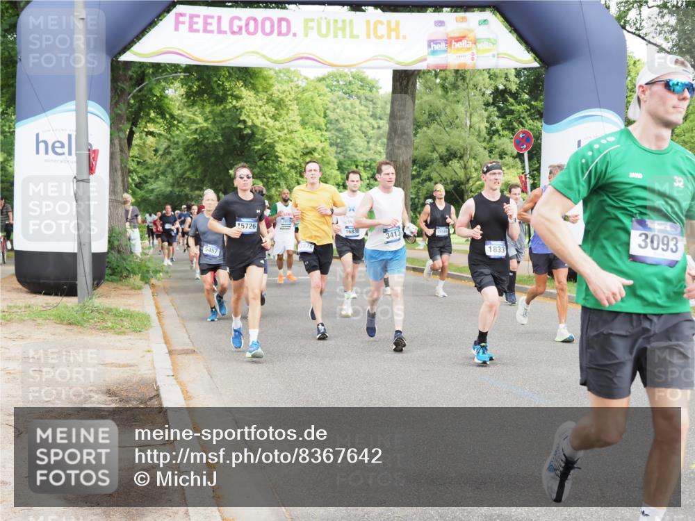 29.06.2025 - hella hamburg halbmarathon MichiJ http://msf.ph/oto/8367642 29.06.2025 10:44:11 Zwischen KM18-KM19 1715, 1719, 1833, 2025, 2488, 3093, 3413, 4467, 12774, 13376, 15189, 15726, 16093, 16830, 17769 meine-sportfotos.de
