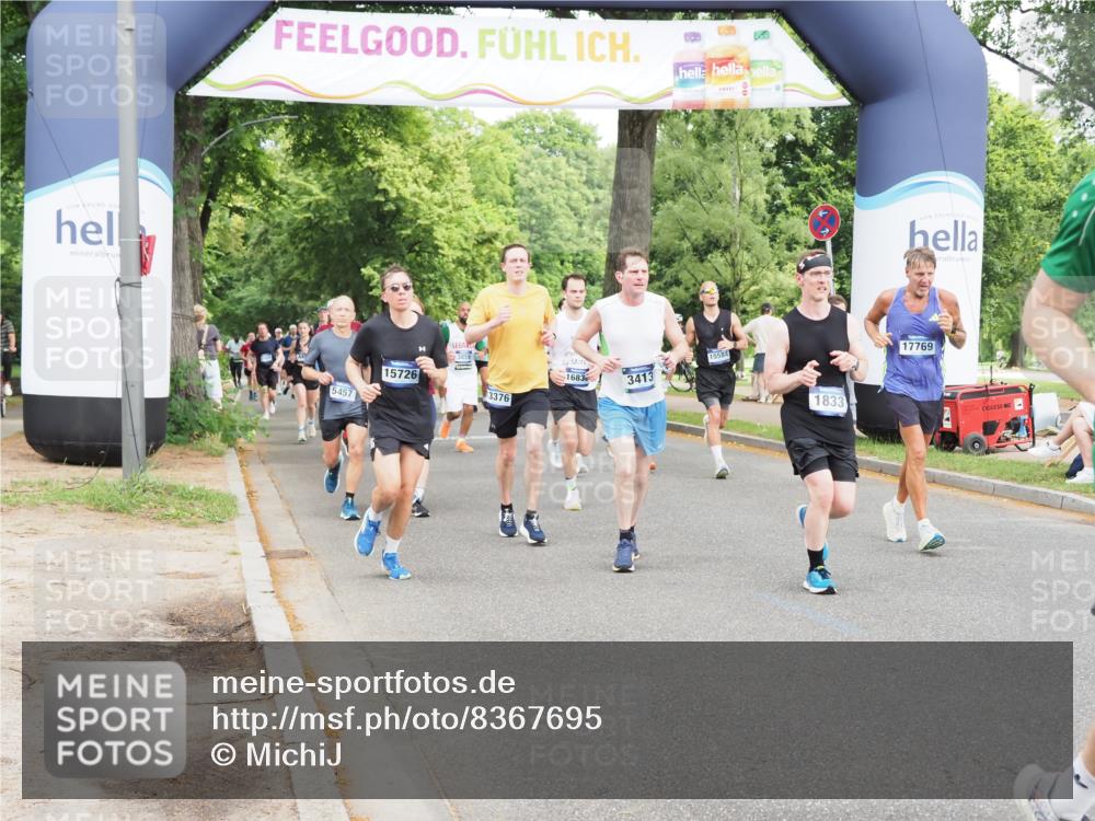 29.06.2025 - hella hamburg halbmarathon MichiJ http://msf.ph/oto/8367695 29.06.2025 10:44:11 Zwischen KM18-KM19 1715, 1719, 1833, 2025, 2488, 3093, 3413, 4467, 12774, 13376, 15189, 15726, 16093, 16830, 17769 meine-sportfotos.de