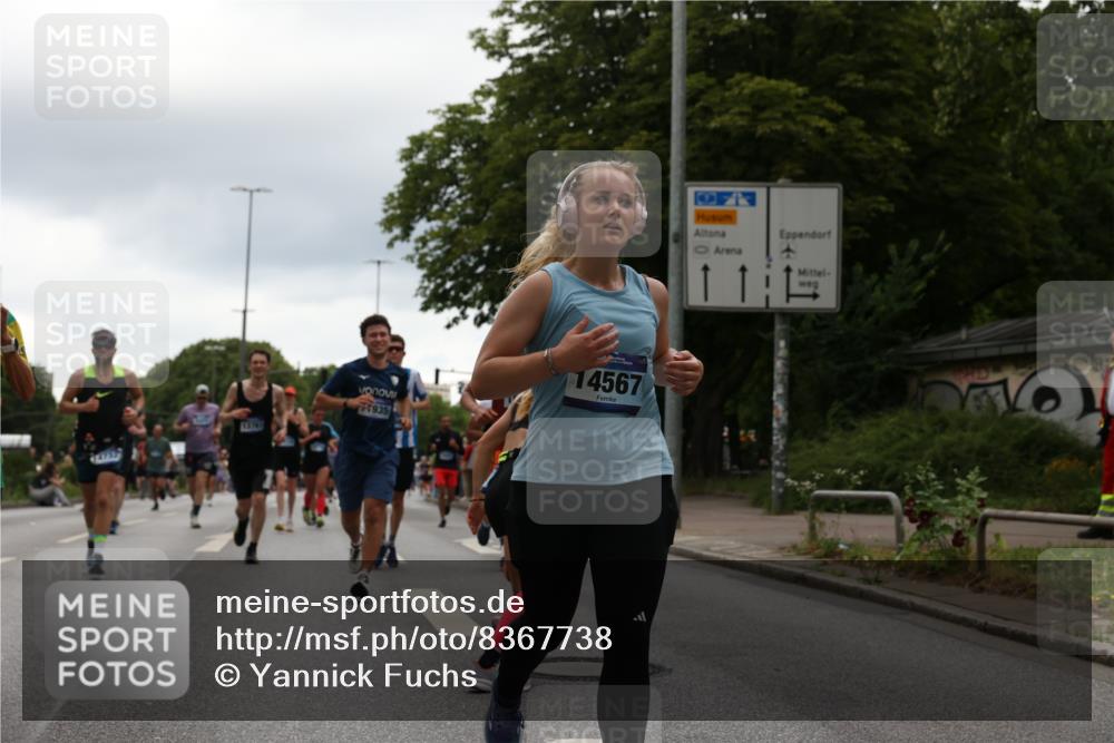 29.06.2025 - hella hamburg halbmarathon Yannick Fuchs http://msf.ph/oto/8367738 29.06.2025 10:53:26 20KM 2348, 2584, 2780, 2957, 2978, 3114, 3279, 3425, 3983, 4088, 4238, 4592, 4796, 5885, 6087, 6220, 6438, 7031, 7223, 7287, 9985, 10488, 10587, 10759, 10896, 10943, 11018, 11757, 11935, 11938, 12206, 12261, 12564, 12736, 12779, 12862, 13583, 13706, 13761, 14567, 14732, 14902, 14928, 14965, 15232, 15284, 15785, 16227, 16341, 16754, 16910, 16915, 16980, 17176, 17304, 17503, 17630, 18467, 18485, 18716, 18855, 19015, 19160 meine-sportfotos.de