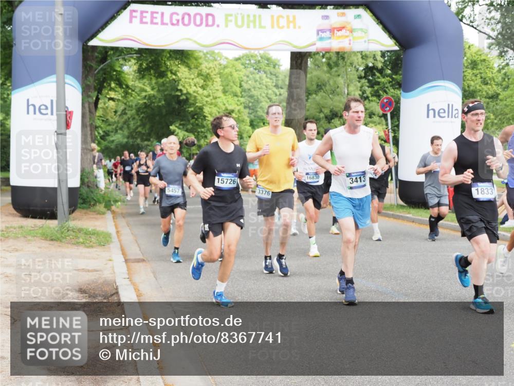 29.06.2025 - hella hamburg halbmarathon MichiJ http://msf.ph/oto/8367741 29.06.2025 10:44:12 Zwischen KM18-KM19 1715, 1719, 1833, 2025, 2488, 3093, 3413, 4467, 5458, 12774, 13376, 15189, 15584, 15726, 16093, 16830, 17769, 18966 meine-sportfotos.de