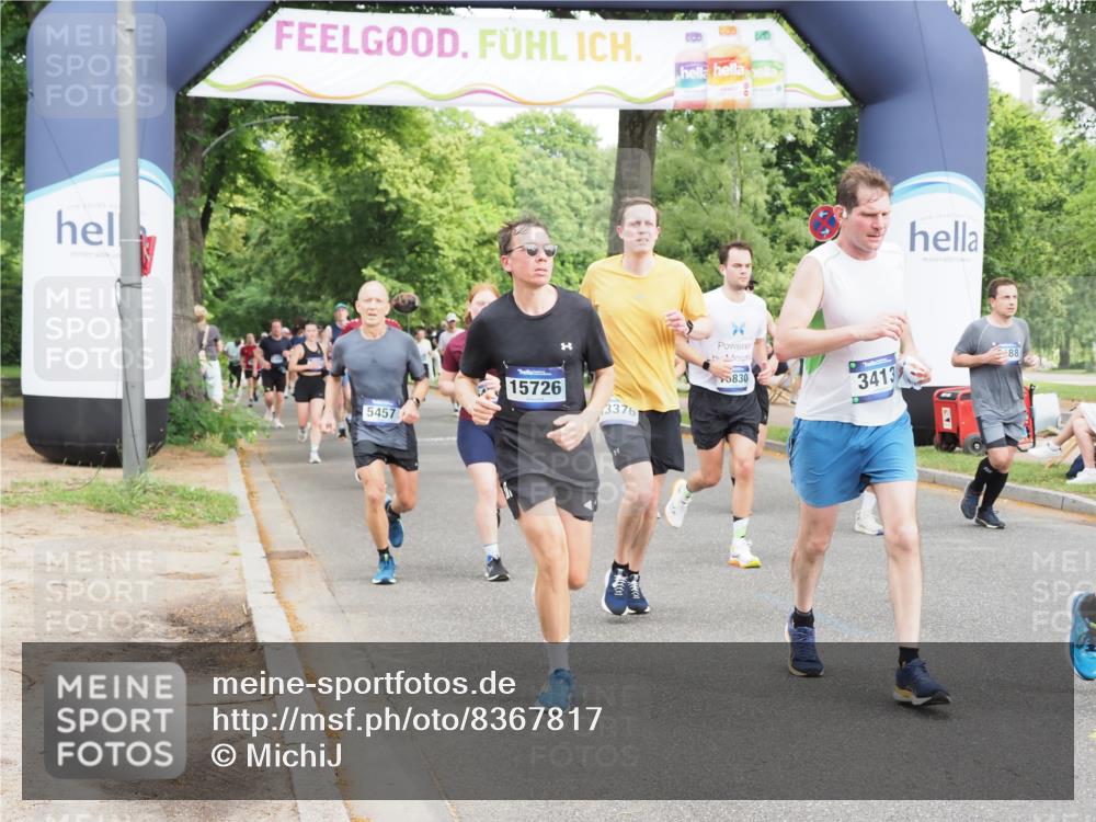 29.06.2025 - hella hamburg halbmarathon MichiJ http://msf.ph/oto/8367817 29.06.2025 10:44:12 Zwischen KM18-KM19 1715, 1719, 1833, 2025, 2488, 3093, 3413, 4467, 5458, 12774, 13376, 15189, 15584, 15726, 16093, 16830, 17769, 18966 meine-sportfotos.de