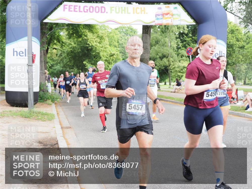 29.06.2025 - hella hamburg halbmarathon MichiJ http://msf.ph/oto/8368077 29.06.2025 10:44:14 Zwischen KM18-KM19 1200, 1715, 1833, 2025, 2488, 3093, 3413, 3859, 4426, 4467, 5457, 5458, 5728, 12774, 13376, 15189, 15584, 15726, 16830, 17769, 18966 meine-sportfotos.de