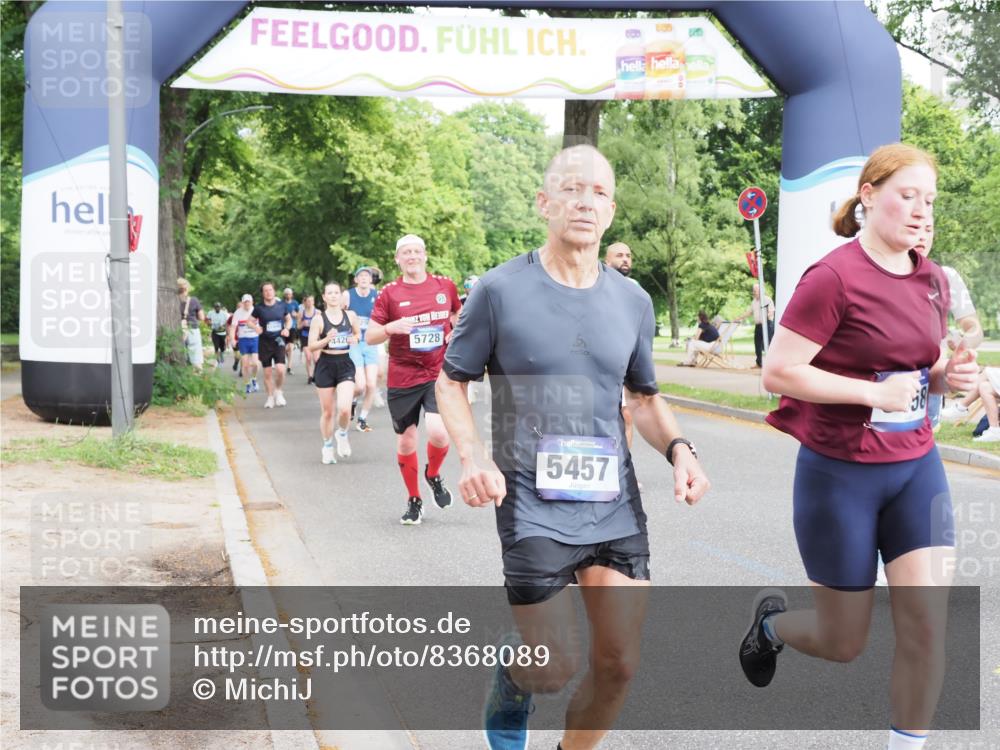 29.06.2025 - hella hamburg halbmarathon MichiJ http://msf.ph/oto/8368089 29.06.2025 10:44:14 Zwischen KM18-KM19 1200, 1715, 1833, 2025, 2488, 3093, 3413, 3859, 4426, 4467, 5457, 5458, 5728, 12774, 13376, 15189, 15584, 15726, 16830, 17769, 18966 meine-sportfotos.de