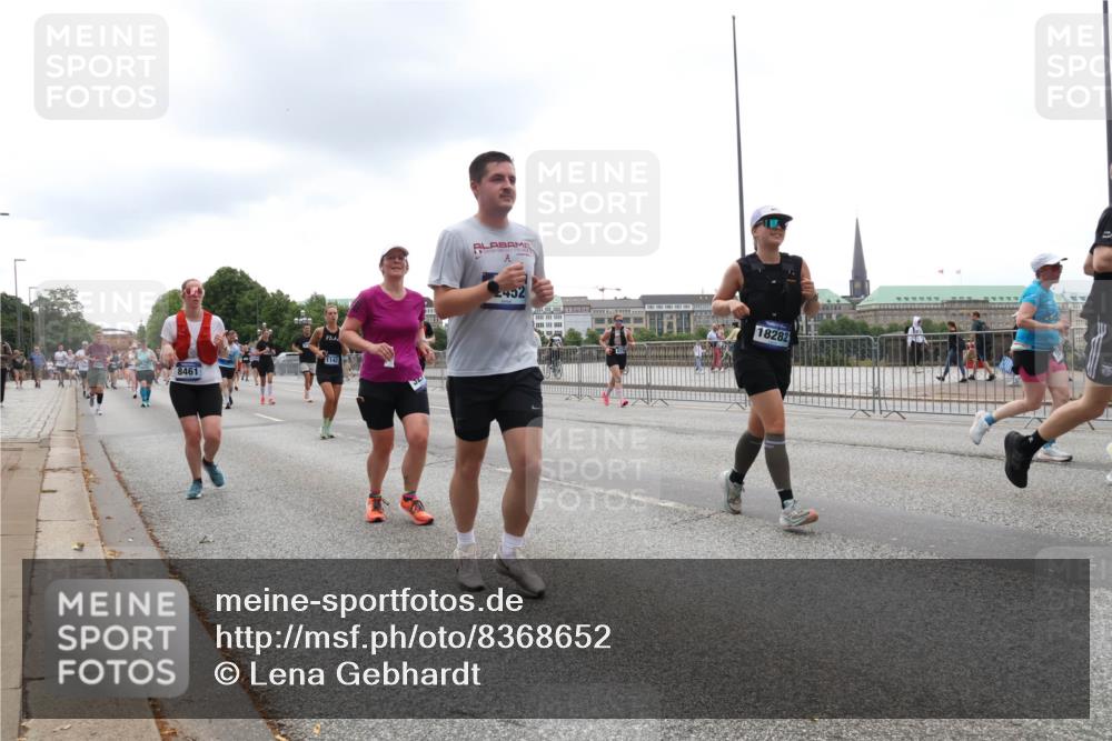 29.06.2025 - hella hamburg halbmarathon Lena Gebhardt http://msf.ph/oto/8368652 29.06.2025 10:48:43 Lombardsbrücke 1142, 8461, 452, 18282, 1142, 1167, 1584, 1645, 2160, 2195, 2437, 2438, 2475, 2627, 2716, 2756, 2792, 2909, 3215, 3224, 3320, 3661, 4588, 5010, 5479, 5480, 5781, 6015, 6143, 6437, 6566, 7062, 7203, 7532, 7947, 7948, 8461, 8719, 8760, 8948, 9552, 9775, 9787, 10059, 10081, 10204, 10366, 10524, 10654, 10656, 11000, 11364, 11365, 13814, 13845, 15715, 16498, 16499, 16701 meine-sportfotos.de