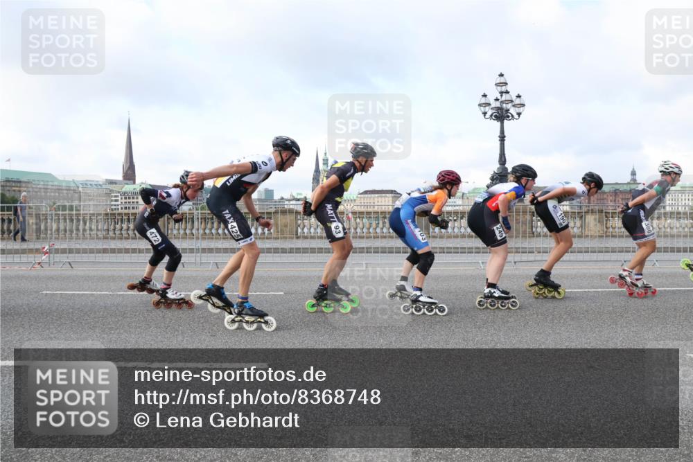 29.06.2025 - hella hamburg halbmarathon Lena Gebhardt http://msf.ph/oto/8368748 29.06.2025 08:50:02 Lombardsbrücke 472, 425, 93, 103 meine-sportfotos.de