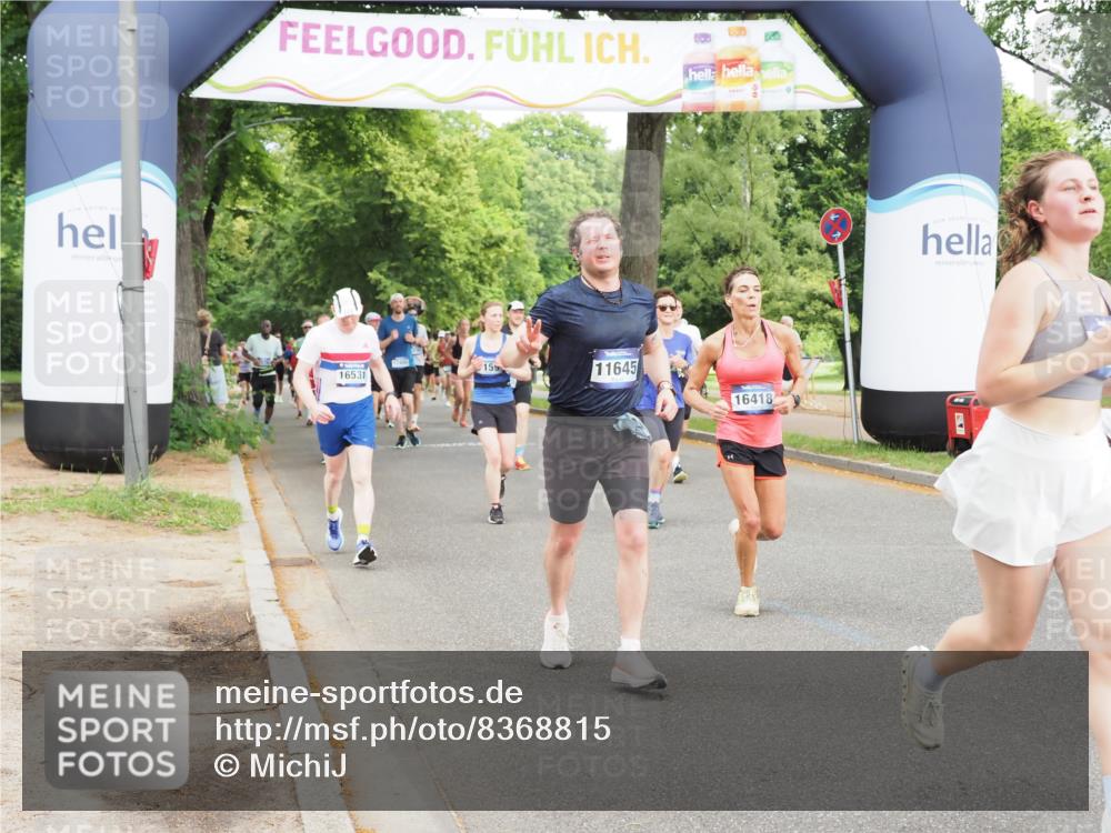 29.06.2025 - hella hamburg halbmarathon MichiJ http://msf.ph/oto/8368815 29.06.2025 10:44:19 Zwischen KM18-KM19 1200, 2488, 3859, 4426, 5015, 5134, 5457, 5458, 5728, 11645, 12773, 12774, 15110, 15584, 15726, 16418, 16531, 17848, 18966 meine-sportfotos.de
