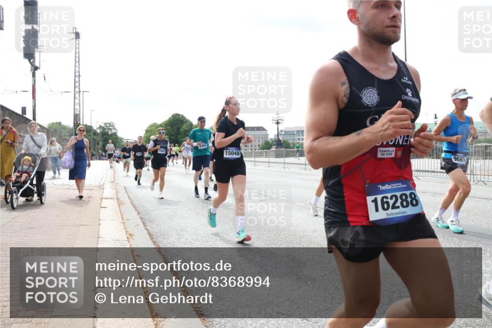 29.06.2025 - hella hamburg halbmarathon Lena Gebhardt http://msf.ph/oto/8368994 29.06.2025 10:14:43 Lombardsbrücke 2494, 13673, 8755, 15048, 16288, 9663, 1071, 1379, 1406, 1575, 1728, 2046, 2140, 2494, 2601, 2690, 2990, 3020, 3025, 3154, 3454, 3507, 3509, 3691, 3756, 3834, 3939, 4641, 5191, 5608, 5670, 5800, 5981, 6028, 6083, 6089, 6181, 6248, 6366, 6935, 7195, 7209, 7439, 7442, 7802, 7840, 7991, 8055, 8147, 8239, 8409, 8522, 8563, 8755, 8854, 8892, 9173, 9556, 9663, 9709, 9911, 10224, 10391, 10610, 10717, 10963, 12467, 13237, 14488, 16126 meine-sportfotos.de