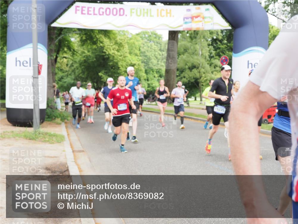 29.06.2025 - hella hamburg halbmarathon MichiJ http://msf.ph/oto/8369082 29.06.2025 10:44:22 Zwischen KM18-KM19 1200, 3575, 4632, 5015, 5134, 5391, 5728, 6892, 7159, 9316, 11645, 12773, 15110, 15220, 16418, 16531, 16909, 17405, 17848, 18180 meine-sportfotos.de