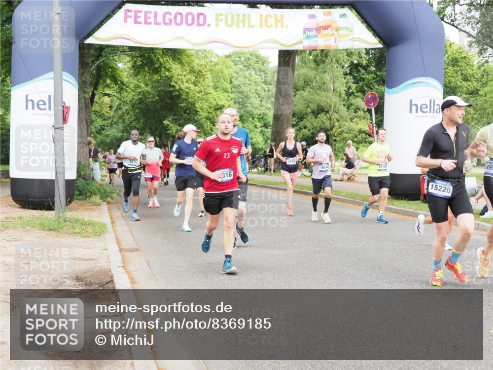 29.06.2025 - hella hamburg halbmarathon MichiJ http://msf.ph/oto/8369185 29.06.2025 10:44:23 Zwischen KM18-KM19 2652, 3575, 4632, 5015, 5134, 5391, 6892, 7159, 9316, 10788, 11645, 12773, 15110, 15220, 16418, 16531, 16634, 16909, 17405, 17848, 18180 meine-sportfotos.de