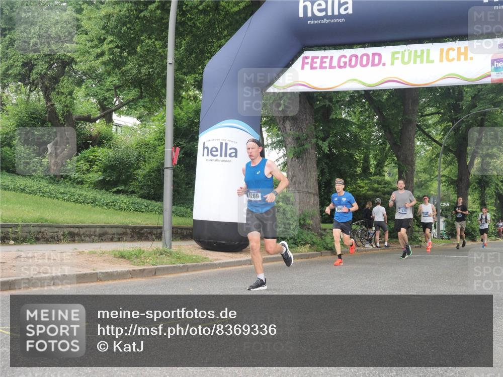 29.06.2025 - hella hamburg halbmarathon KatJ http://msf.ph/oto/8369336 29.06.2025 10:23:26 Zwischen KM18-KM19 1743, 5269 meine-sportfotos.de