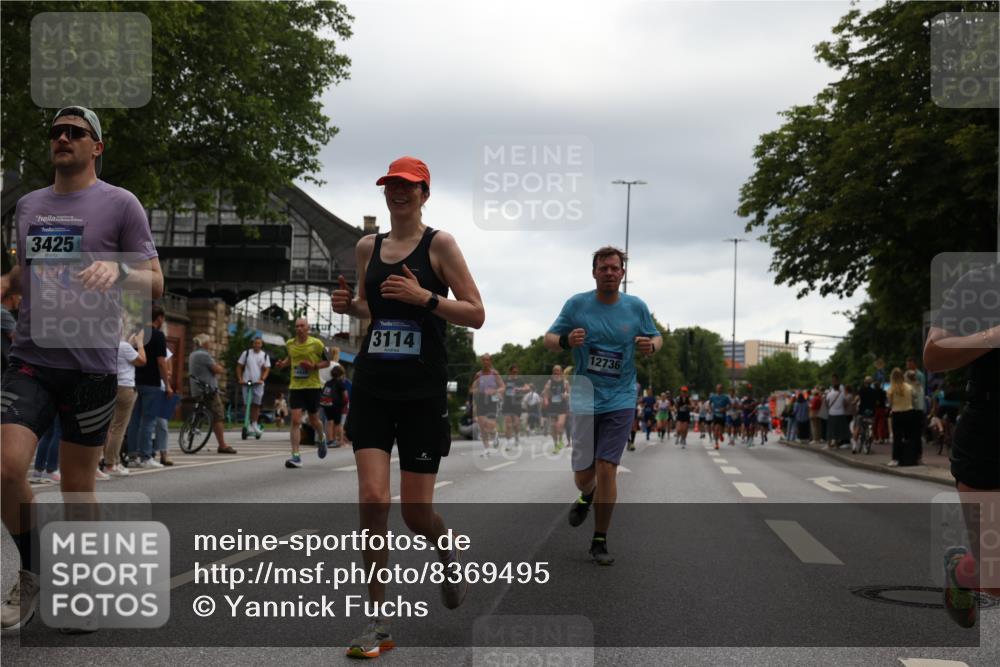 29.06.2025 - hella hamburg halbmarathon Yannick Fuchs http://msf.ph/oto/8369495 29.06.2025 10:53:32 20KM 2348, 2780, 3114, 3279, 3425, 4238, 4379, 4796, 4986, 5885, 6087, 6220, 6438, 7287, 7824, 8030, 8326, 8481, 8807, 9985, 10488, 10587, 10896, 11018, 11114, 11158, 11159, 11250, 11757, 11935, 11938, 12206, 12261, 12564, 12736, 12779, 12862, 13706, 13761, 14567, 14732, 14902, 14928, 14965, 15785, 15914, 16227, 16530, 16754, 16910, 16915, 16980, 17176, 17304, 17503, 18467, 18485, 18716, 18855, 19015, 19160 meine-sportfotos.de