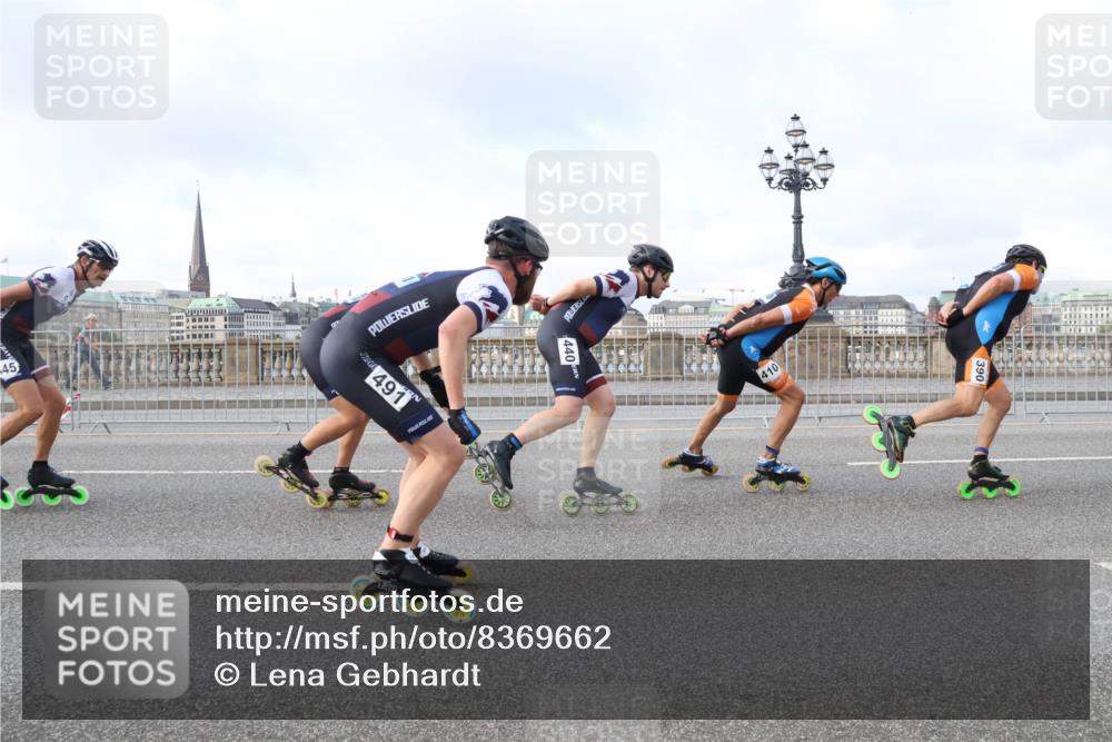29.06.2025 - hella hamburg halbmarathon Lena Gebhardt http://msf.ph/oto/8369662 29.06.2025 08:50:03 Lombardsbrücke 45, 27440, 491, 440, 410 meine-sportfotos.de