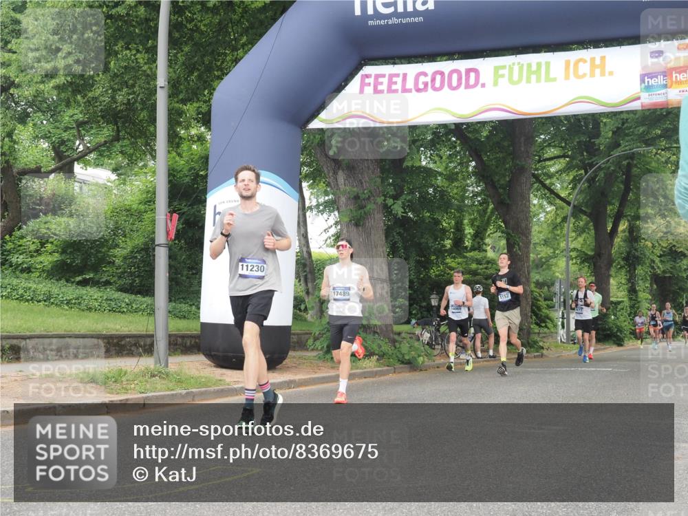 29.06.2025 - hella hamburg halbmarathon KatJ http://msf.ph/oto/8369675 29.06.2025 10:23:29 Zwischen KM18-KM19 3005, 5269 meine-sportfotos.de