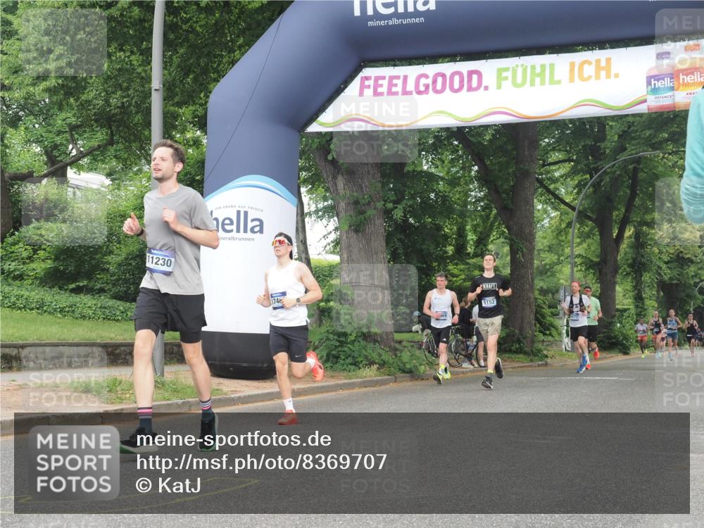 29.06.2025 - hella hamburg halbmarathon KatJ http://msf.ph/oto/8369707 29.06.2025 10:23:29 Zwischen KM18-KM19 3005, 5269 meine-sportfotos.de