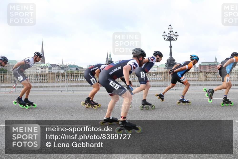 29.06.2025 - hella hamburg halbmarathon Lena Gebhardt http://msf.ph/oto/8369727 29.06.2025 08:50:03 Lombardsbrücke 445, 450, 491, 440, 410 meine-sportfotos.de