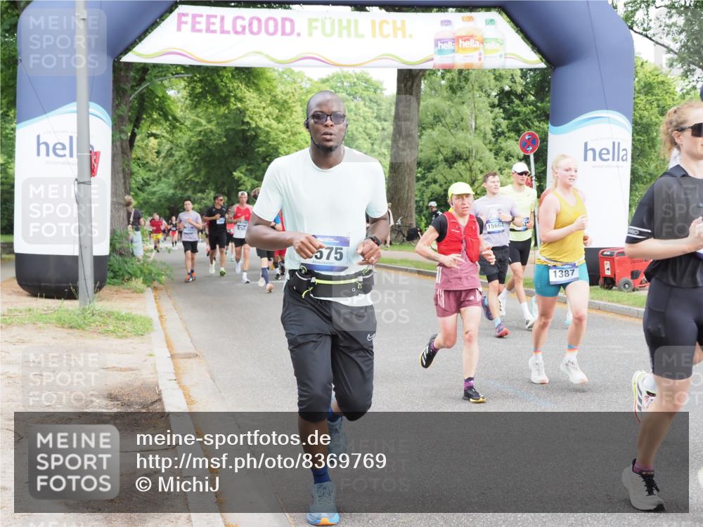 29.06.2025 - hella hamburg halbmarathon MichiJ http://msf.ph/oto/8369769 29.06.2025 10:44:26 Zwischen KM18-KM19 1387, 2652, 2656, 3575, 4632, 5391, 6892, 7159, 9316, 10788, 11645, 15220, 15664, 16418, 16634, 16909, 17405, 18180, 18325, 18531 meine-sportfotos.de