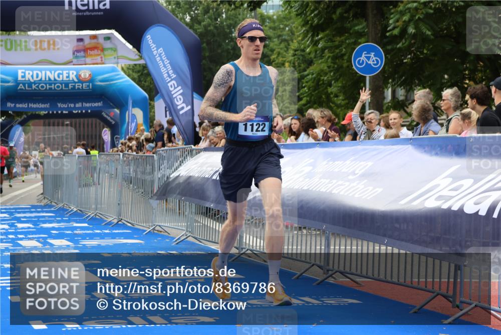 29.06.2025 - hella hamburg halbmarathon Strokosch-Dieckow http://msf.ph/oto/8369786 29.06.2025 10:27:46 Ziel 1122, 5367, 8731, 17893 meine-sportfotos.de