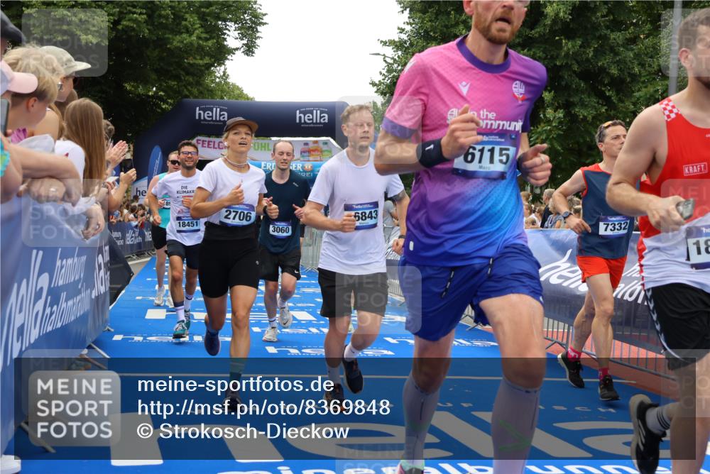 29.06.2025 - hella hamburg halbmarathon Strokosch-Dieckow http://msf.ph/oto/8369848 29.06.2025 10:49:41 Ziel 2504, 2706, 2937, 3060, 3543, 5894, 5978, 6115, 6125, 7332, 9038, 9463, 9551, 9619, 9649, 9723, 9924, 11679, 11975, 11977, 13159, 14794, 15392, 16843, 16877, 17001, 17282, 17753, 18058, 18451, 18926 meine-sportfotos.de