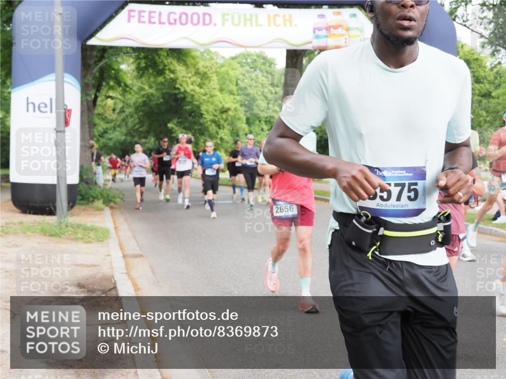 29.06.2025 - hella hamburg halbmarathon MichiJ http://msf.ph/oto/8369873 29.06.2025 10:44:27 Zwischen KM18-KM19 1387, 2652, 2656, 3575, 4632, 5391, 6892, 7159, 9316, 10788, 15220, 15664, 16418, 16634, 16909, 17405, 18180, 18325, 18531 meine-sportfotos.de