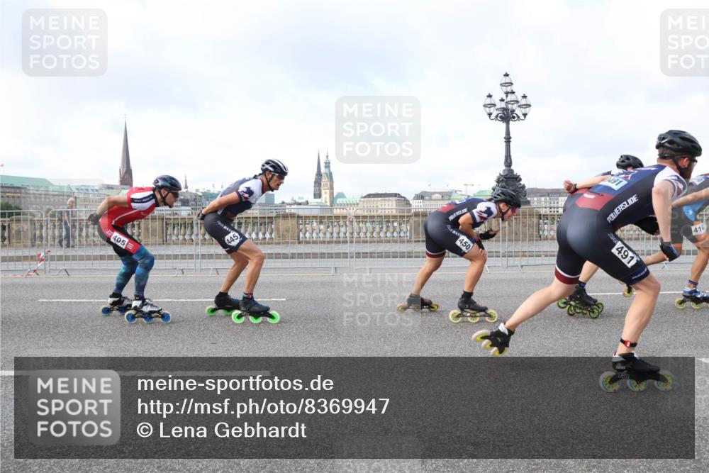 29.06.2025 - hella hamburg halbmarathon Lena Gebhardt http://msf.ph/oto/8369947 29.06.2025 08:50:03 Lombardsbrücke 405, 445, 450, 491, 410 meine-sportfotos.de
