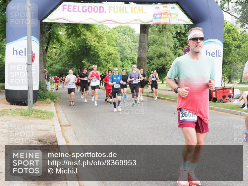 29.06.2025 - hella hamburg halbmarathon MichiJ http://msf.ph/oto/8369953 29.06.2025 10:44:28 Zwischen KM18-KM19 1387, 2652, 2656, 3575, 4632, 5391, 6892, 7159, 9316, 10788, 15220, 15664, 16634, 16909, 17405, 18180, 18325, 18531 meine-sportfotos.de
