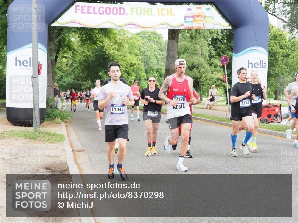 29.06.2025 - hella hamburg halbmarathon MichiJ http://msf.ph/oto/8370298 29.06.2025 10:44:31 Zwischen KM18-KM19 1239, 1387, 2652, 2656, 3141, 4579, 6592, 10599, 10788, 11018, 11043, 13863, 14266, 15664, 16227, 16634, 17543, 18325, 18531 meine-sportfotos.de