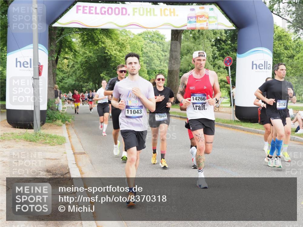 29.06.2025 - hella hamburg halbmarathon MichiJ http://msf.ph/oto/8370318 29.06.2025 10:44:32 Zwischen KM18-KM19 1239, 1387, 2656, 3141, 4579, 6592, 10599, 11018, 11043, 13863, 14266, 15664, 16227, 17543, 18325, 18531 meine-sportfotos.de