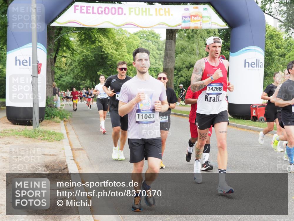 29.06.2025 - hella hamburg halbmarathon MichiJ http://msf.ph/oto/8370370 29.06.2025 10:44:32 Zwischen KM18-KM19 1239, 1387, 2656, 3141, 4579, 6592, 10599, 11018, 11043, 13863, 14266, 15664, 16227, 17543, 18325, 18531 meine-sportfotos.de