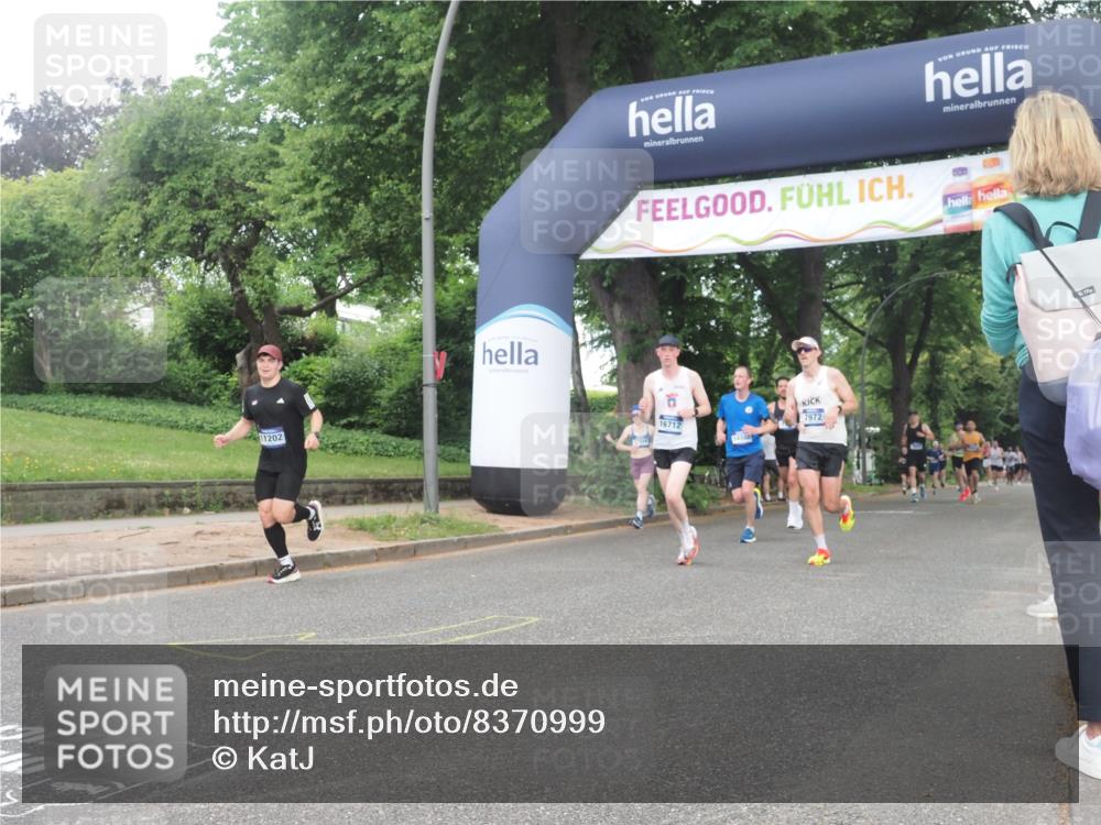 29.06.2025 - hella hamburg halbmarathon KatJ http://msf.ph/oto/8370999 29.06.2025 10:23:43 Zwischen KM18-KM19 57, 1217, 5048, 6169, 7972 meine-sportfotos.de