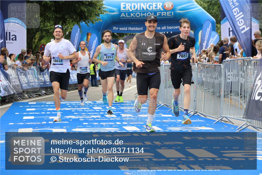 29.06.2025 - hella hamburg halbmarathon Strokosch-Dieckow http://msf.ph/oto/8371134 29.06.2025 10:27:34 Ziel 2203, 4678, 5367, 7651, 8731, 9804, 10655, 12341, 13941, 17354, 18567, 18832, 19114 meine-sportfotos.de