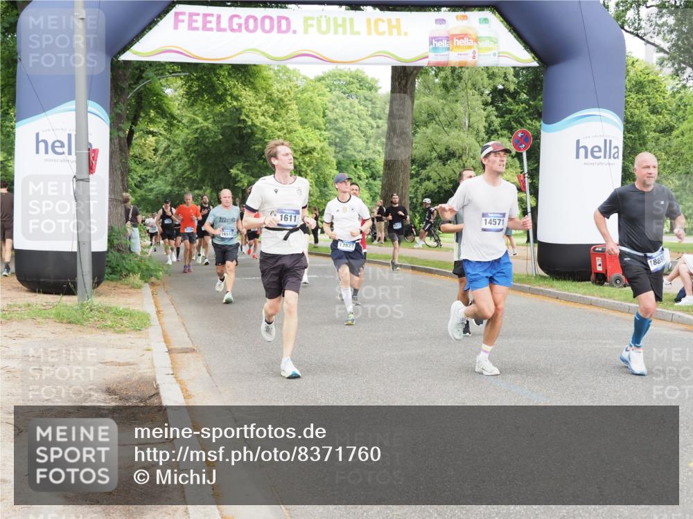 29.06.2025 - hella hamburg halbmarathon MichiJ http://msf.ph/oto/8371760 29.06.2025 10:44:48 Zwischen KM18-KM19 1611, 2236, 6595, 7082, 9485, 10383, 12495, 14369, 14571, 15197, 17827, 18891 meine-sportfotos.de