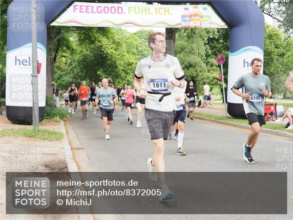 29.06.2025 - hella hamburg halbmarathon MichiJ http://msf.ph/oto/8372005 29.06.2025 10:44:49 Zwischen KM18-KM19 1611, 2236, 2840, 6595, 7082, 10383, 12495, 13880, 14369, 14571, 15145, 15197, 17827, 18891 meine-sportfotos.de