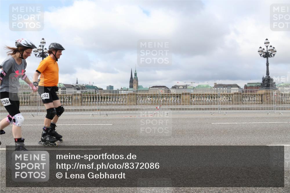 29.06.2025 - hella hamburg halbmarathon Lena Gebhardt http://msf.ph/oto/8372086 29.06.2025 09:12:06 Lombardsbrücke 230, 202 meine-sportfotos.de