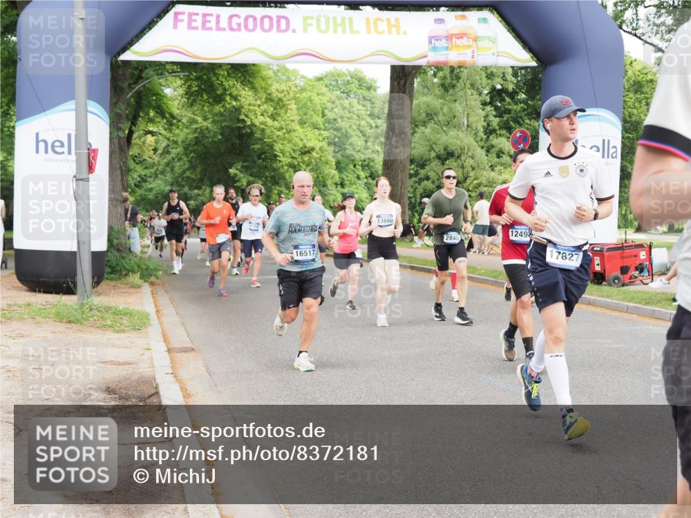 29.06.2025 - hella hamburg halbmarathon MichiJ http://msf.ph/oto/8372181 29.06.2025 10:44:50 Zwischen KM18-KM19 1611, 2236, 2806, 2840, 6595, 7856, 12495, 13880, 14369, 14571, 15145, 15197, 16113, 16517, 17827, 18891 meine-sportfotos.de