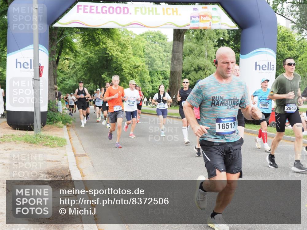 29.06.2025 - hella hamburg halbmarathon MichiJ http://msf.ph/oto/8372506 29.06.2025 10:44:52 Zwischen KM18-KM19 1611, 2282, 2806, 2840, 6595, 7856, 12495, 13880, 14571, 15145, 16113, 16517, 17531, 17827, 18891 meine-sportfotos.de