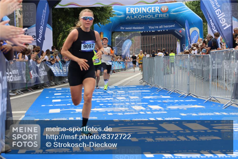 29.06.2025 - hella hamburg halbmarathon Strokosch-Dieckow http://msf.ph/oto/8372722 29.06.2025 10:27:13 Ziel 9097, 15136, 15583, 18037, 18124 meine-sportfotos.de