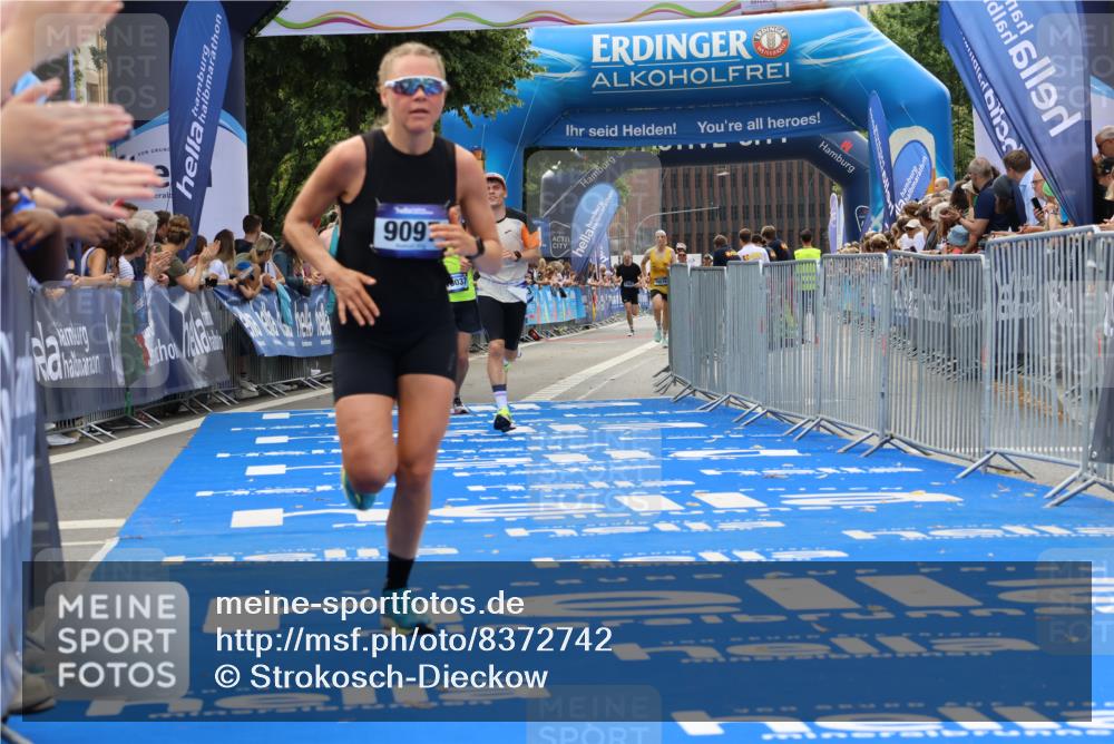 29.06.2025 - hella hamburg halbmarathon Strokosch-Dieckow http://msf.ph/oto/8372742 29.06.2025 10:27:13 Ziel 9097, 15136, 15583, 18037, 18124 meine-sportfotos.de