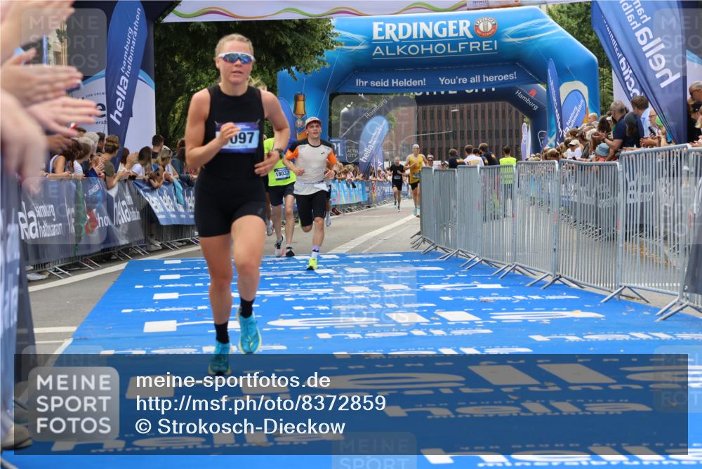29.06.2025 - hella hamburg halbmarathon Strokosch-Dieckow http://msf.ph/oto/8372859 29.06.2025 10:27:13 Ziel 9097, 15136, 15583, 18037, 18124 meine-sportfotos.de