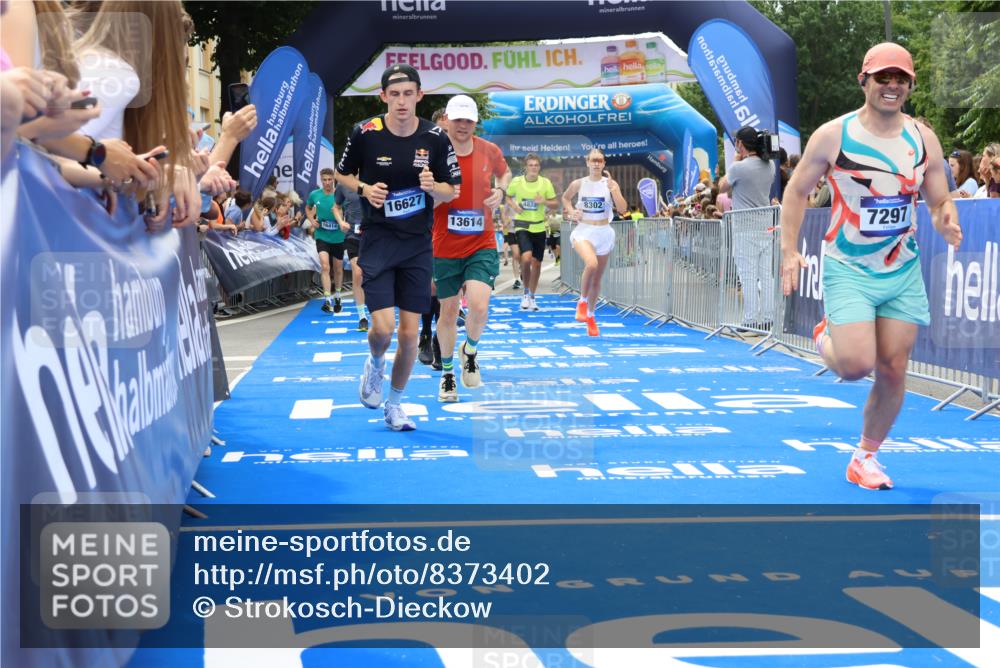 29.06.2025 - hella hamburg halbmarathon Strokosch-Dieckow http://msf.ph/oto/8373402 29.06.2025 10:49:02 Ziel 1381, 1452, 2260, 3213, 3985, 4832, 4847, 4890, 6389, 7297, 8302, 8821, 8889, 9695, 10184, 12534, 13183, 13614, 13688, 16414, 16627, 17173, 17632, 18598, 18842 meine-sportfotos.de