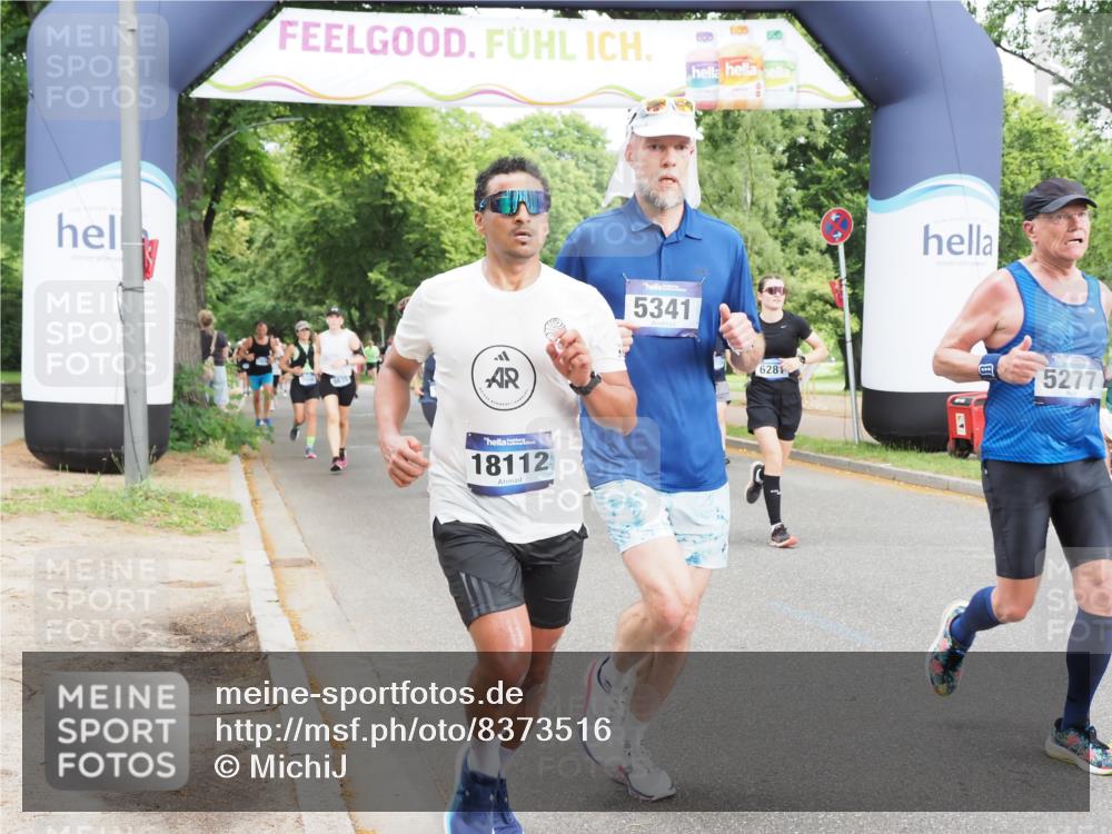 29.06.2025 - hella hamburg halbmarathon MichiJ http://msf.ph/oto/8373516 29.06.2025 10:45:00 Zwischen KM18-KM19 1595, 2907, 3251, 4088, 5277, 5341, 6104, 6281, 6302, 10020, 13287, 13664, 14914, 16910, 17531, 17782, 18068, 18112, 18762 meine-sportfotos.de